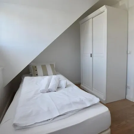 Gartenweg 3c *